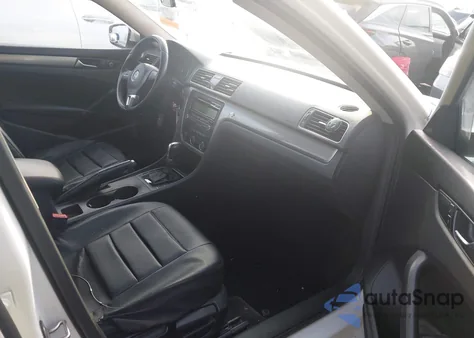 2015 Volkswagen Passat 1.8T Wolfsburg Edition from USA, damaged, VIN 1VWAT7A36FC025745